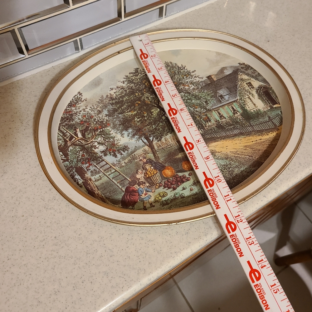 The American Homestead - autumn tin - Picture 9 of 9